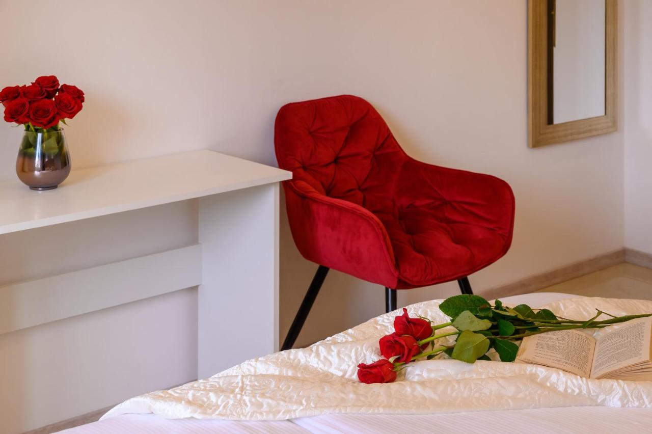 Summer Breeze Luxury Rooms Split Exterior foto